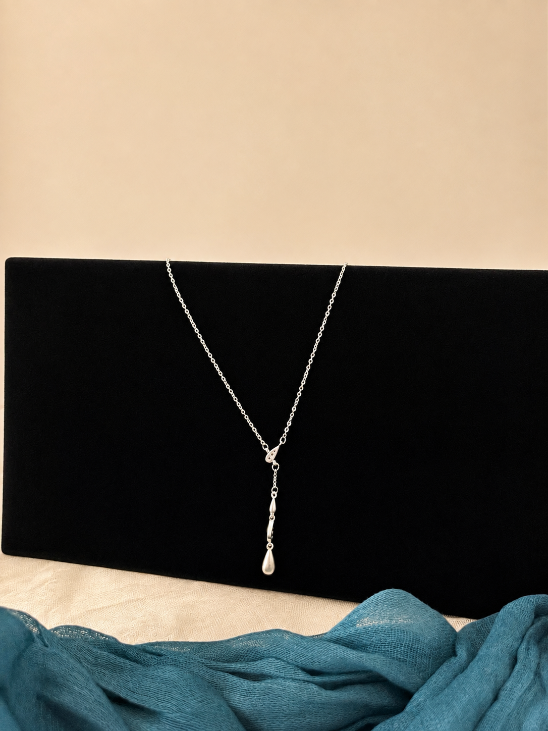 Moon Drop Necklace | สร้อยหยดน้ำ — 2