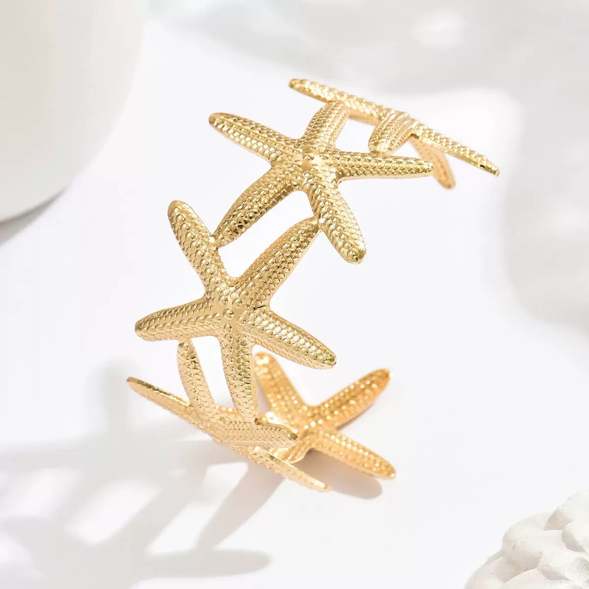 Starfish Cuff Bracelet กำไลข้อมือปลาดาว
