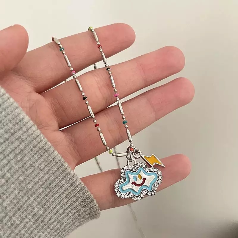 สร้อยคอสีเงินจี้ดาวหลากสี | Colorful Star Charm Silver Necklace