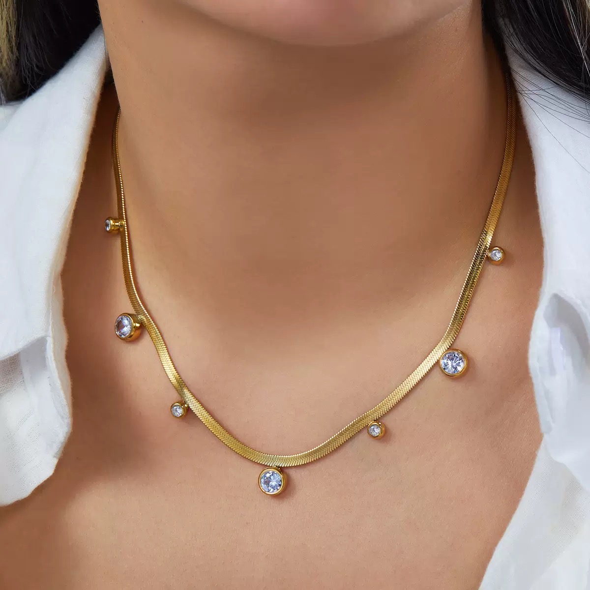 Crystal Drop Snake Chain Necklace | สร้อยคอสเนคเชนประดับคริสตัล