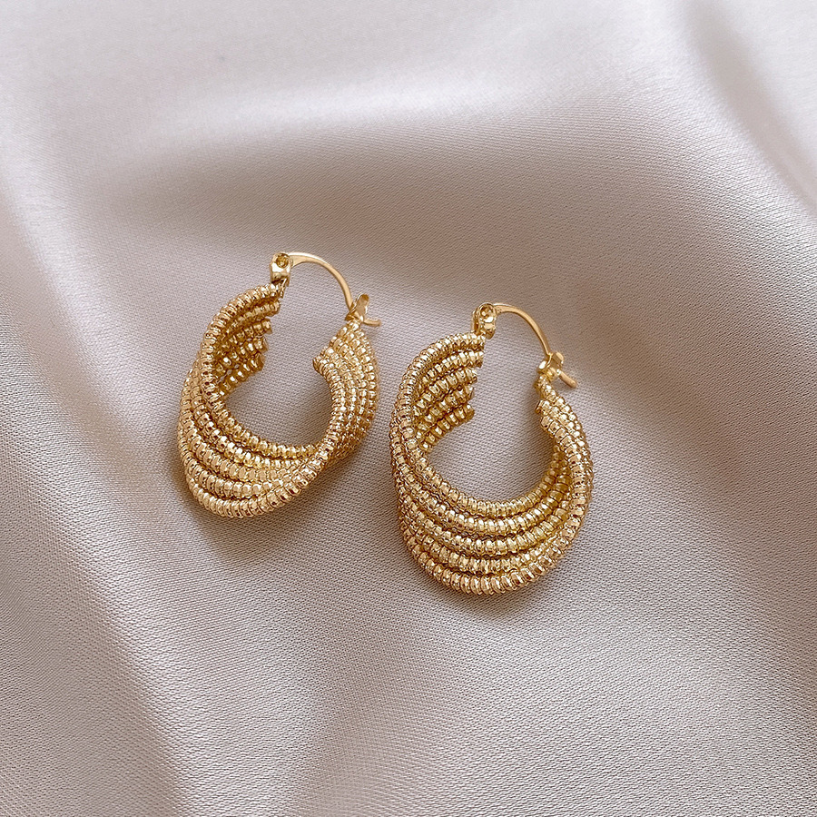 Textured Layered Hoop Earrings | ต่างหูห่วงเลเยอร์ลายเท็กซ์เจอร์